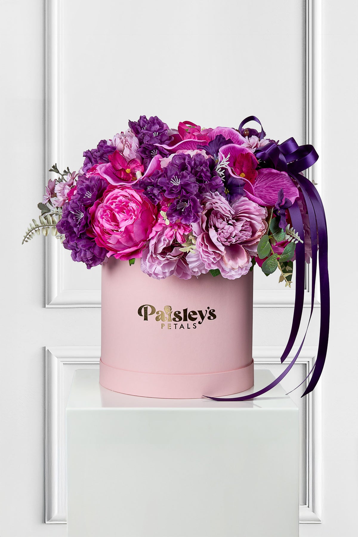 Garden of Love Luxe Silk Petal Box: Radiant Blooms in a Luxe Presentation
