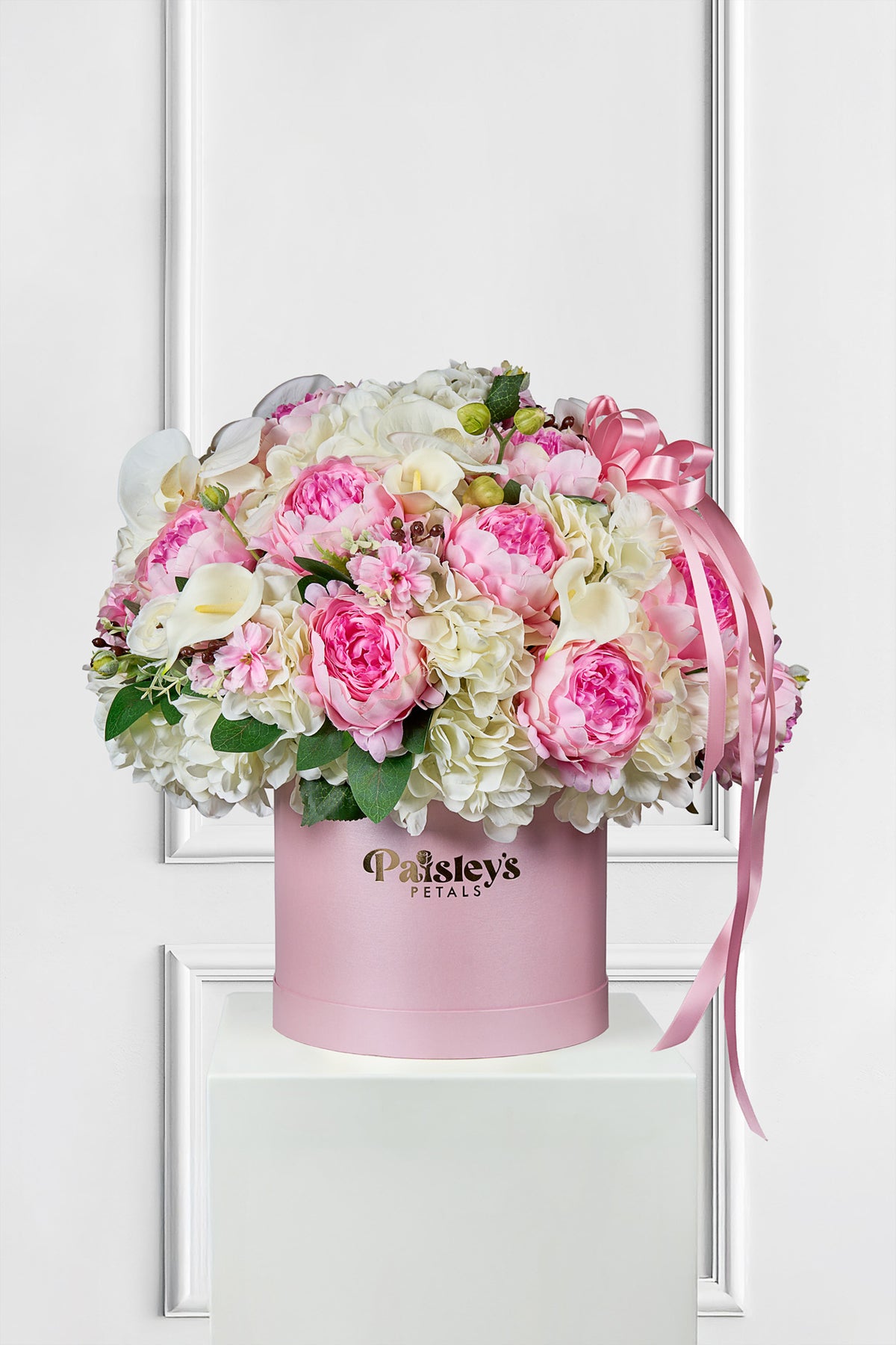 The Show Stopper Luxe Silk Petal Box: Overflowing with Beauty